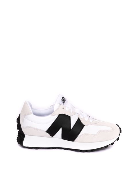 Sneaker 327 bianco NEW BALANCE | 327 UCWB-WHT/BLK